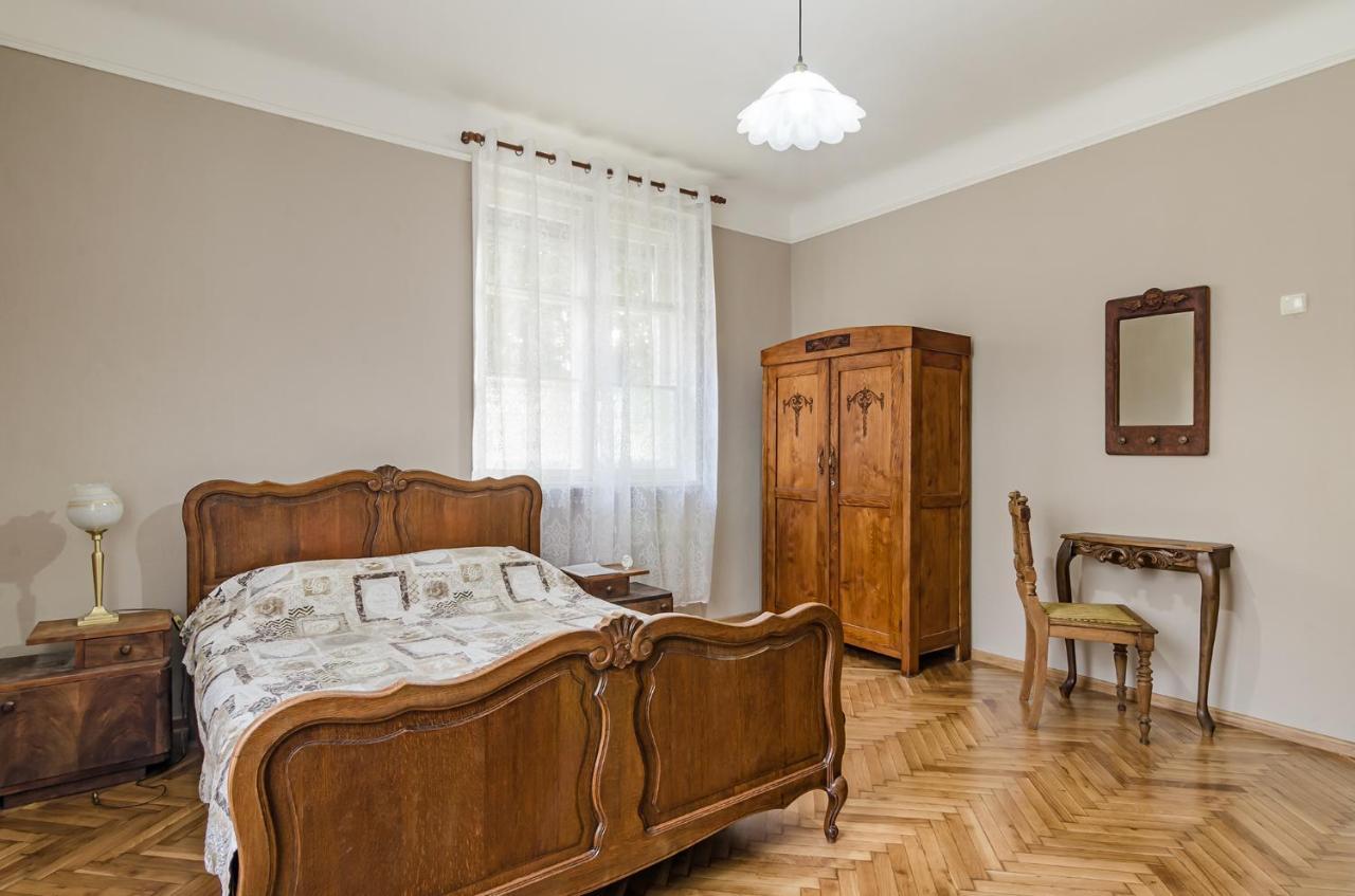 Апартамент Жасмин Varna Exterior foto