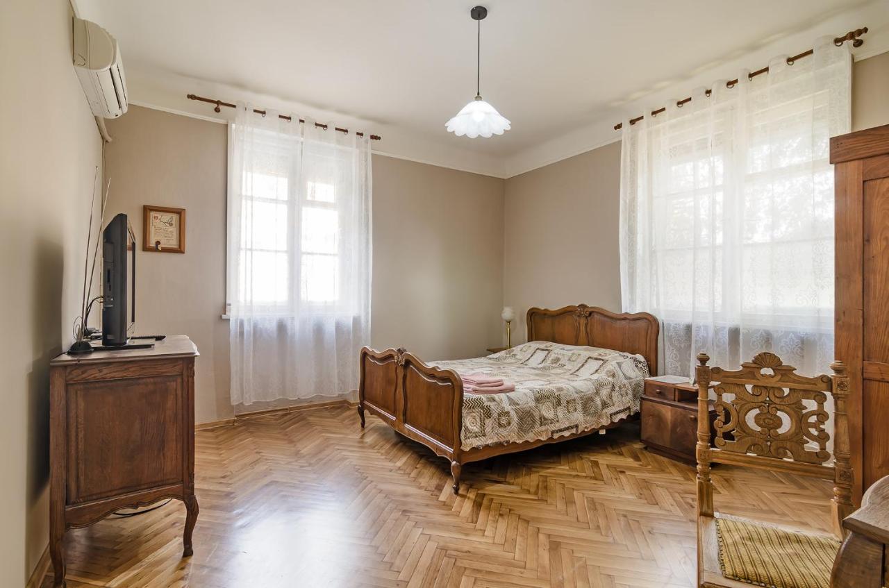 Апартамент Жасмин Varna Exterior foto